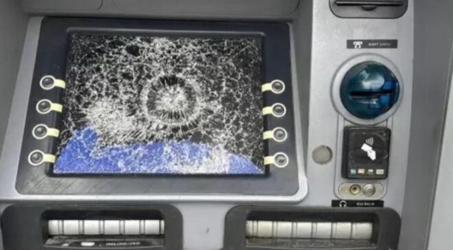 ATM’lere saldırdılar, vatandaşı mağdur ettiler